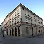 波尔斯基比亚莱姆奥尔莱姆酒店 克拉科夫