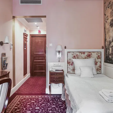 Polski Pod Bialym Orlem 5* Cracovia