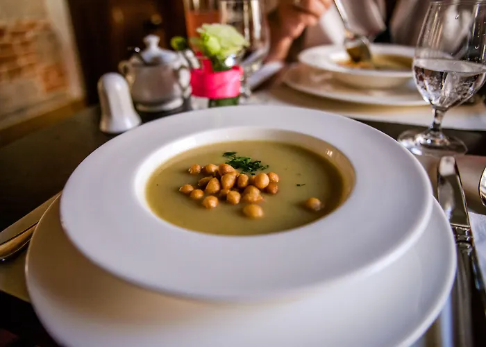 מלון Polski Pod Bialym Orlem