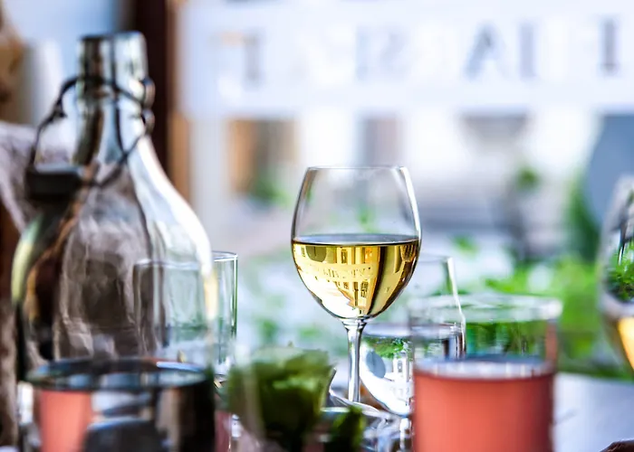 Polski Pod Bialym Orlem 5* קרקוב