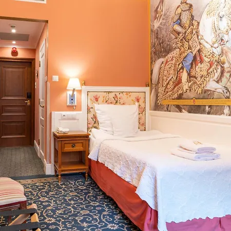 Polski Pod Bialym Orlem