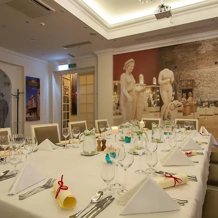 Polski Pod Bialym Orlem Hotell